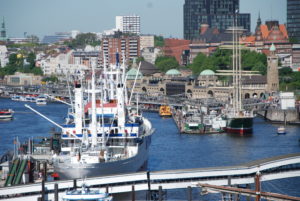 Museumshafen und Landungsbrücken