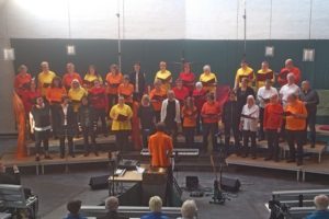 Beide Chöre gemeinsam